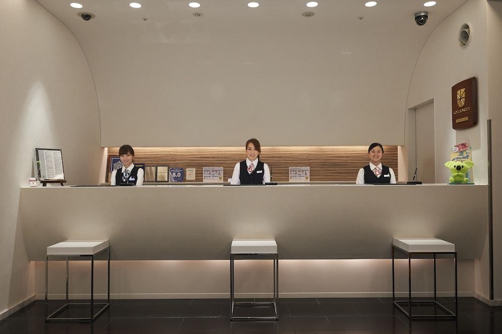 Sotetsu Fresa Inn Shimbashi-Karasumoriguchi Tokyo Exterior photo